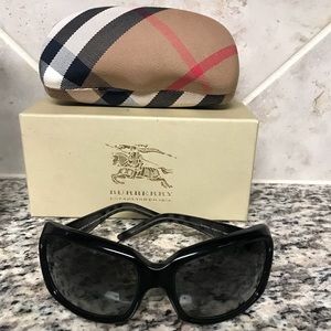 Women’s Burberry Sunglasses